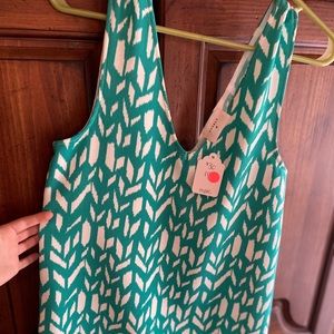 Green/white print summer dress